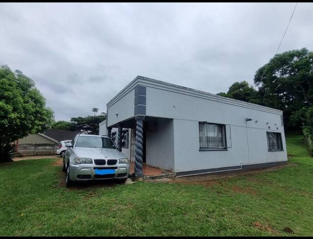 3 BEDROOM HOUSE FOR SALE IN MONTCLAIR